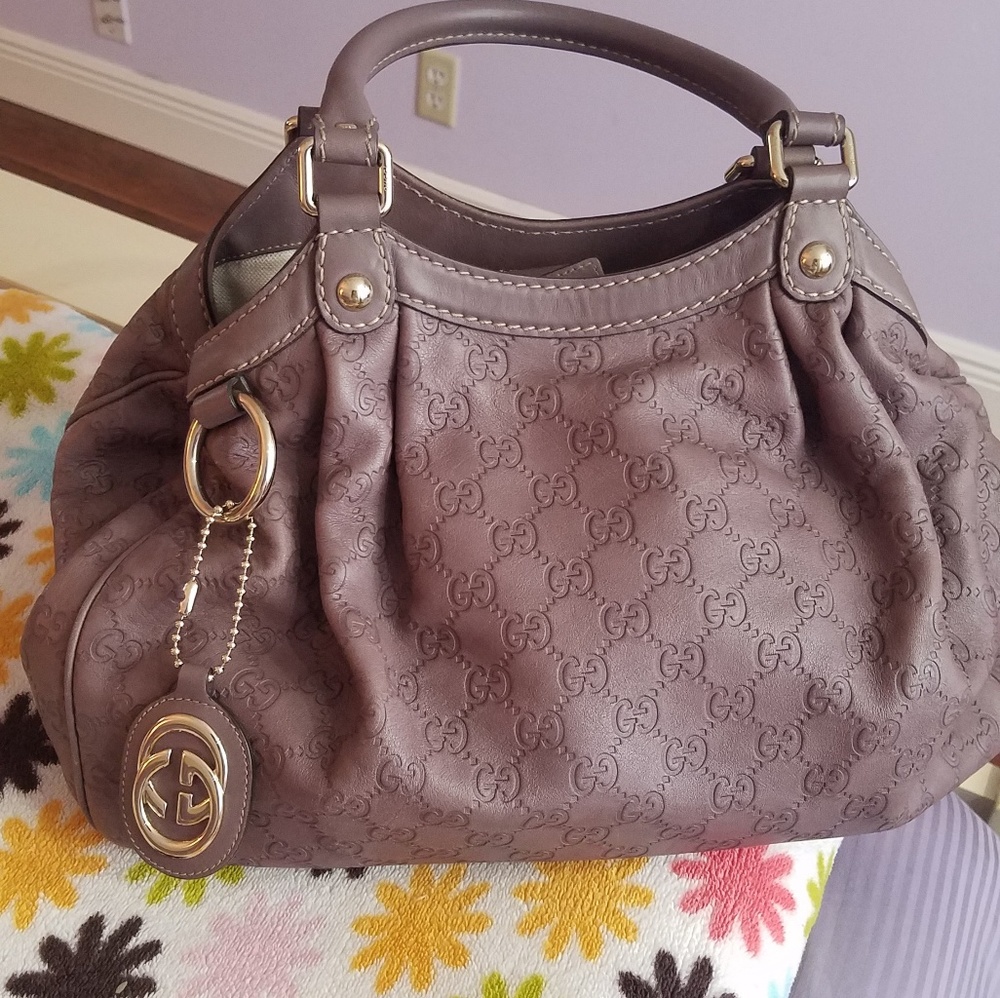 Handbag - Picture 3 of 3